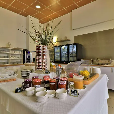 Hotel Sanary, Soleil Et Jardin - Renovation Hiver 2024-25