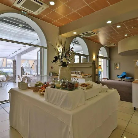 Sanary, Soleil Et Jardin - Renovation Hiver 2024-25 Hotel
