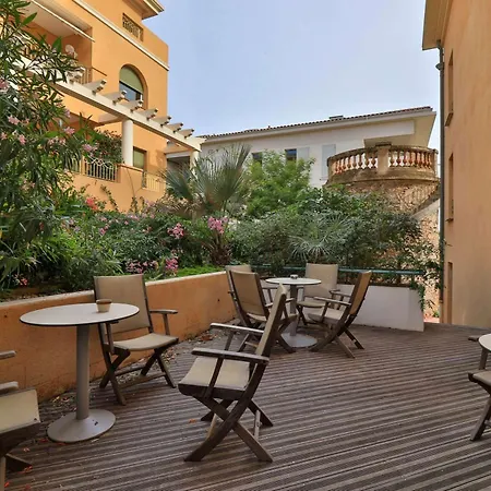 Hotel Sanary, Soleil Et Jardin - Renovation Hiver 2024-25 4*