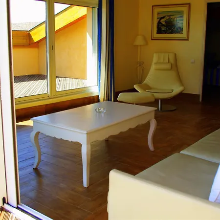 Hotel Sanary, Soleil Et Jardin - Renovation Hiver 2024-25