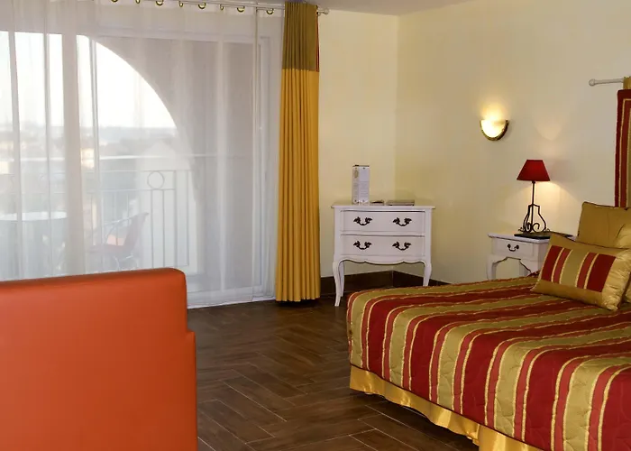 Western 4* ساناري سور مير