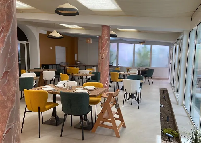 Western Soleil Et Jardin Hotel 4*