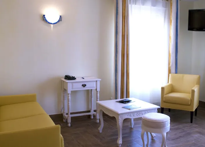 Hotel Western Soleil Et Jardin 4*