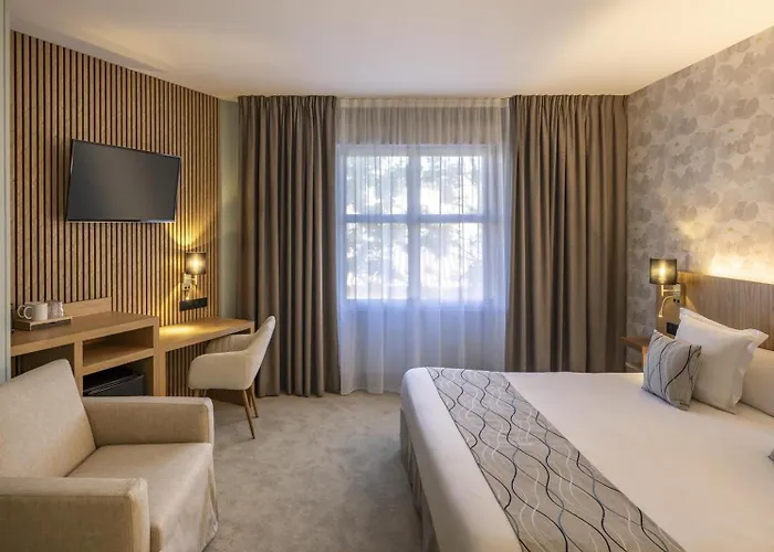 Hotel Western Soleil Et Jardin